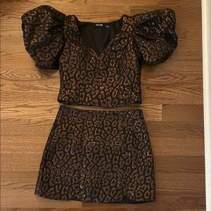 DO+BE Black and Copper Outfit Size Large (fits more like medium)